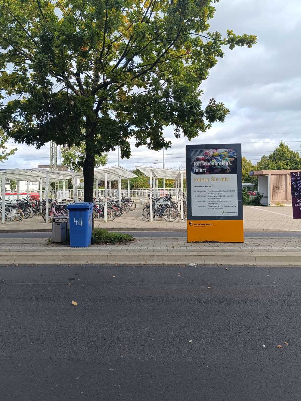 Am Bahnhof We.Li-AN-Mediagruppe